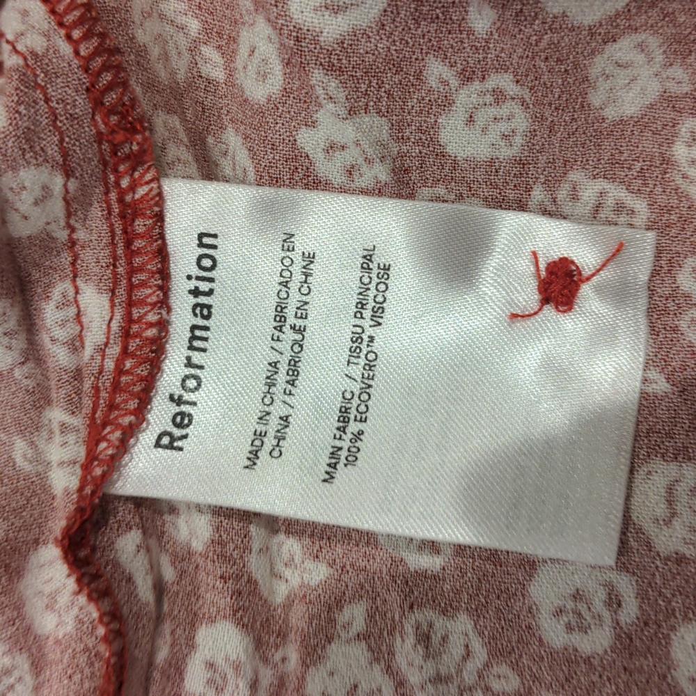 Reformation Brighton Shirt Dress in Red and White Rose Floral Print - Picture 7 of 9